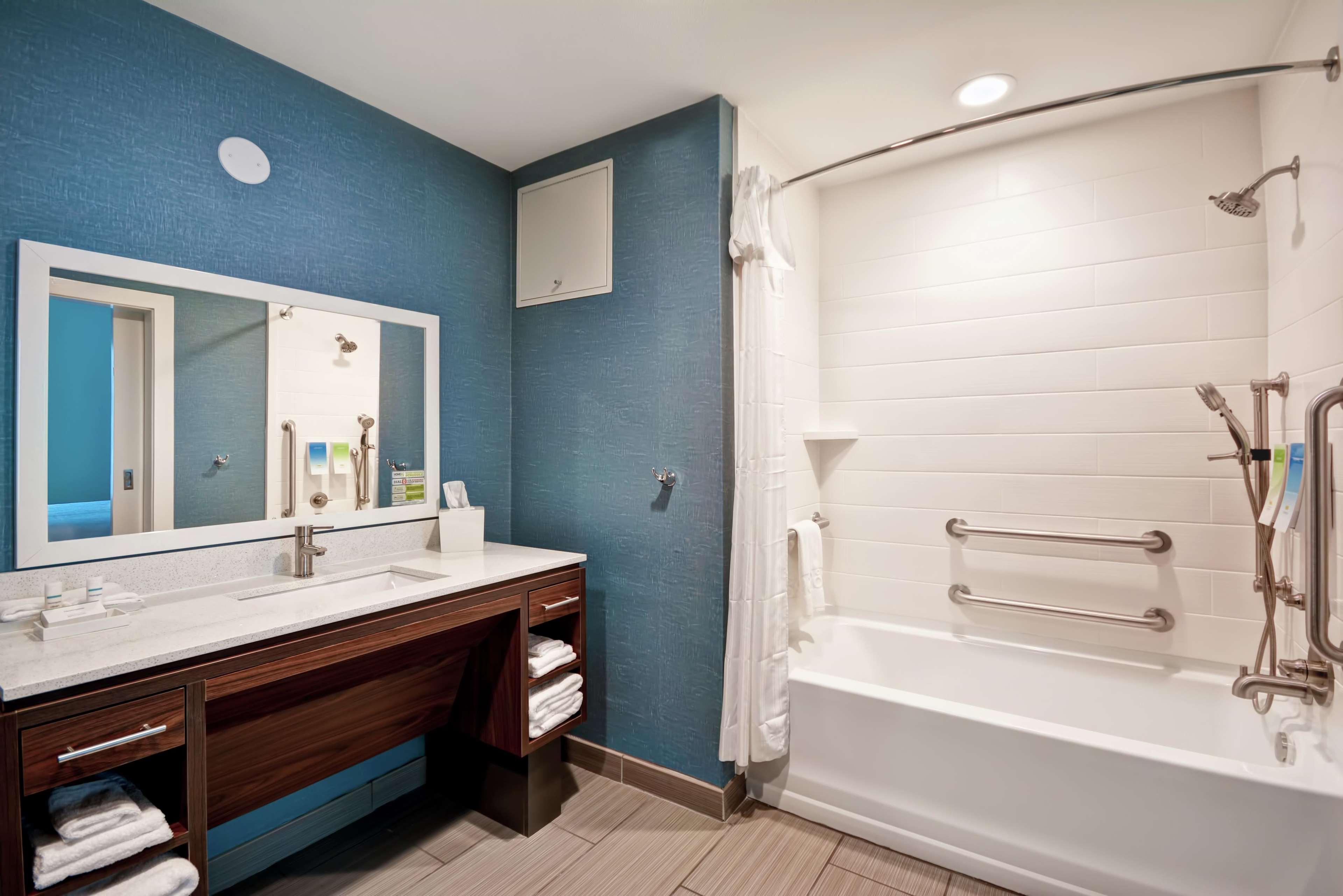 Home2 Suites Pensacola I-10 At North Davis Hwy Dış mekan fotoğraf