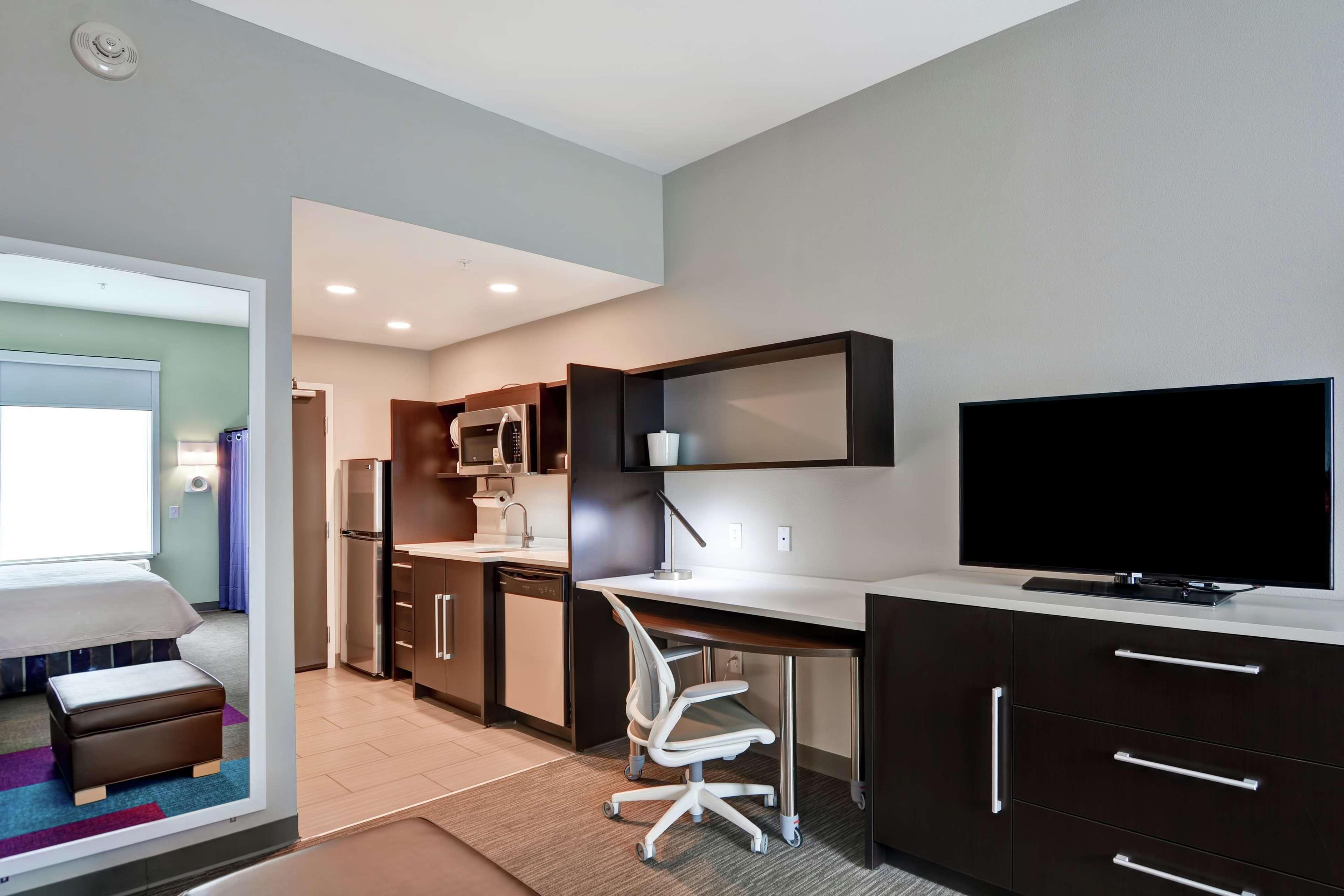 Home2 Suites Pensacola I-10 At North Davis Hwy Dış mekan fotoğraf